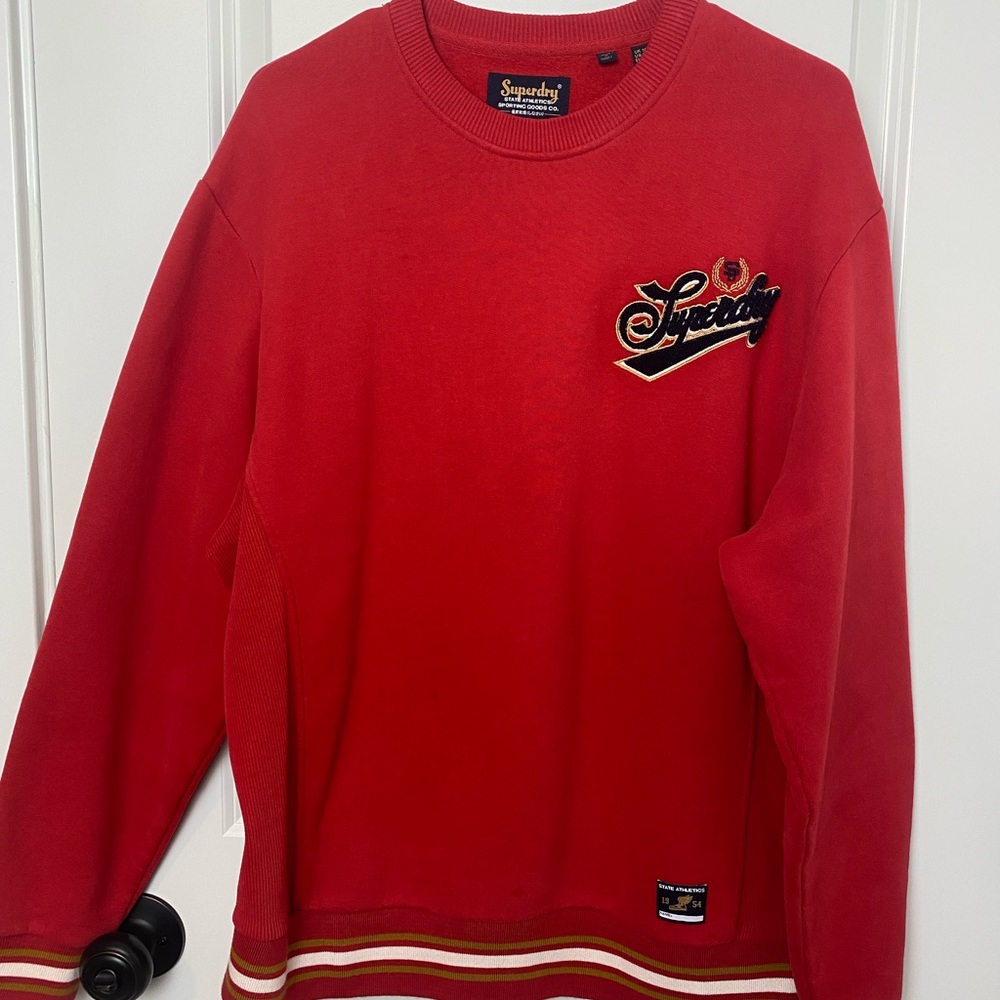 SuperDry Varsity Chenielle Crew Sweatshirt🔥